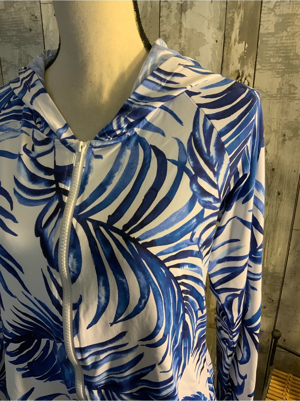 Tommy Bahama White Zip Hoodie with Blue Palm Print - Picture 3 of 5
